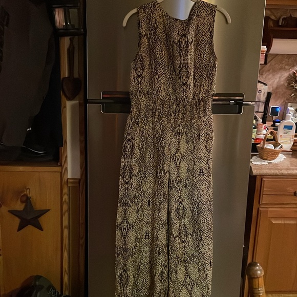 Snake Pantsuit 🤎🐍 - Picture 9 of 15